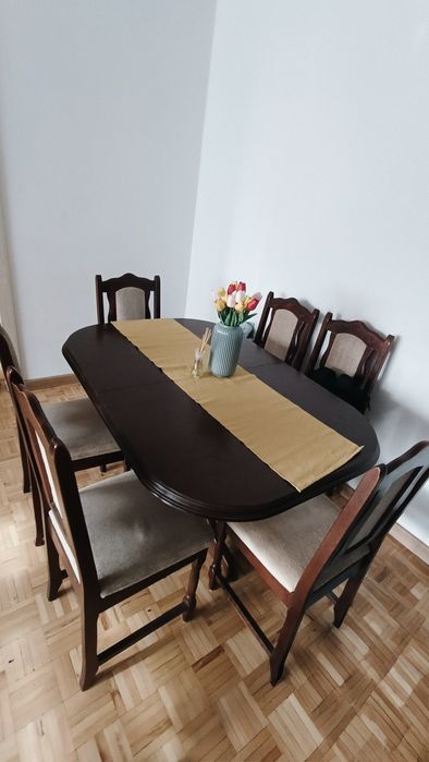 Sprzedam stół + 6 krzeseł