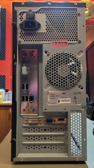 Komputer stacjonarny do gier/nauki