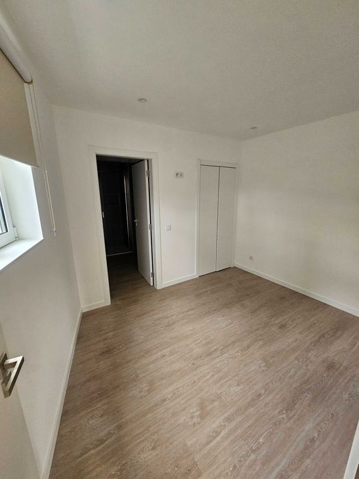 ** Investidores ** Conjunto de 2 Apartamentos T1 + T1 - Leiria
