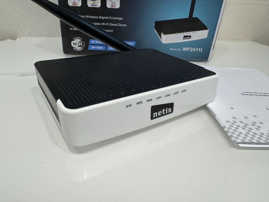 Router Netis WF2411.