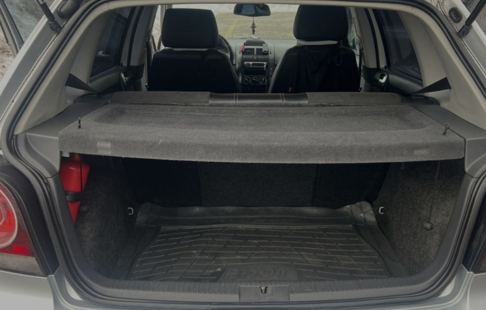 Авто Volkswagen Polo, 1.4 машина фольцваген поло