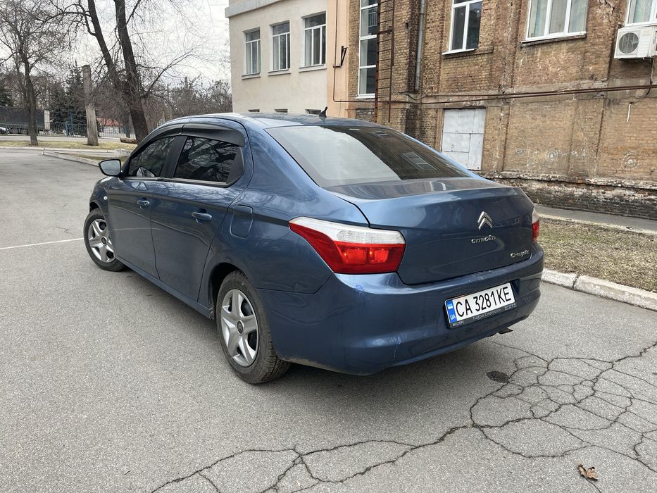 Citroen C-elysee 2015 газ4 автомат