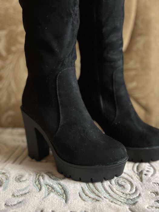 Зимові чоботи.