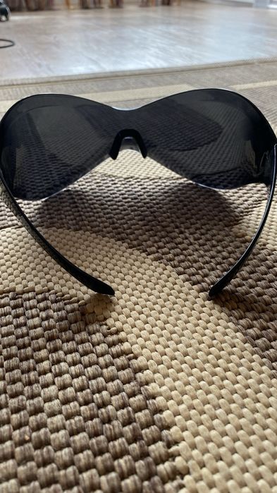 Сонцезахисні окуляри,  дуже стильні і крутезні!!!