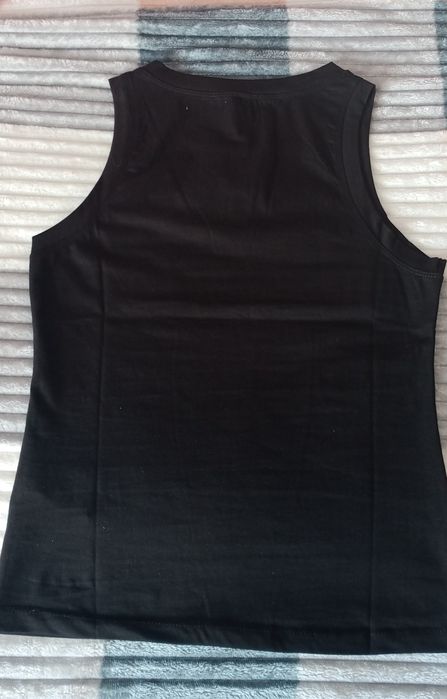 Bokserka z cyrkoniami