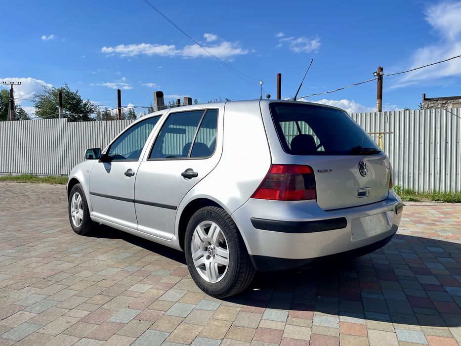 Продам Golf 4 1.6