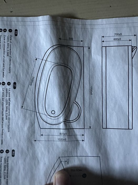 Ванна угловая DEVIT PRESTIGE