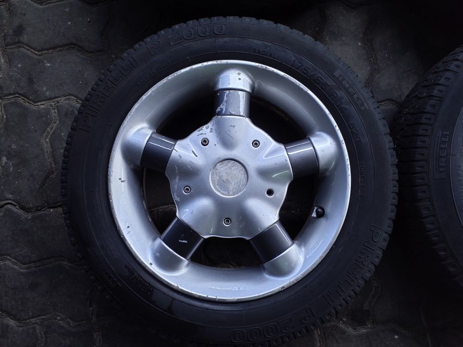 Jantes Rover R15 Com Pneus 175/55 Furação 4X100