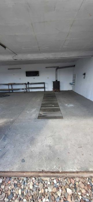 Garaże do wynajęcia Pyzdry 70m2