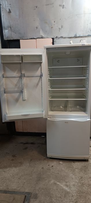 Холодильник робочий