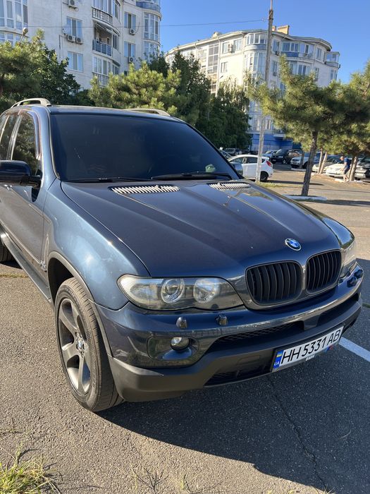 Продам Bmw х5 е53