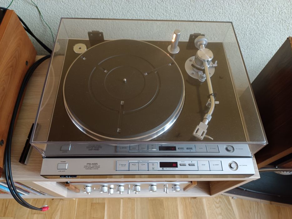 Gramofon Sony ps x 65