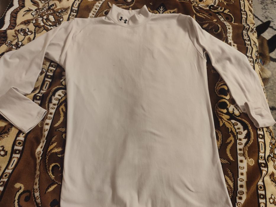 Брендова водолазка .розмір L