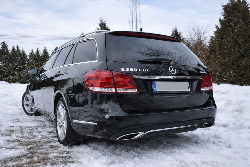 Mercedes E250 4Matic Serwisowany ASO