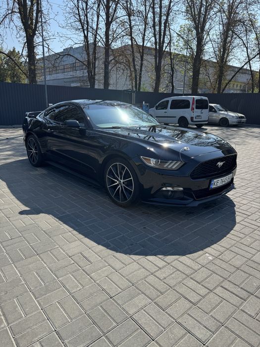 Ford mustang 2017