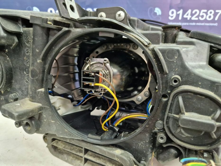 Otica usada BMW SERIE 5 F10 F11 esquerdo farol
