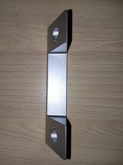 Уголок для панелі