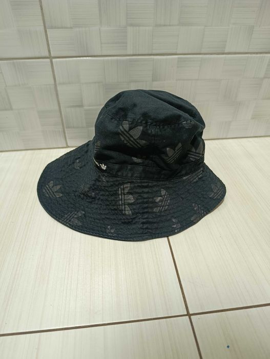 черная панама Adidas Originals
