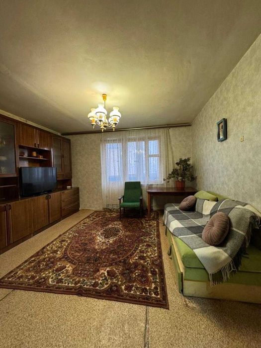 Продаж 1-кімнатної квартири покращеного планування на вул. Корольова