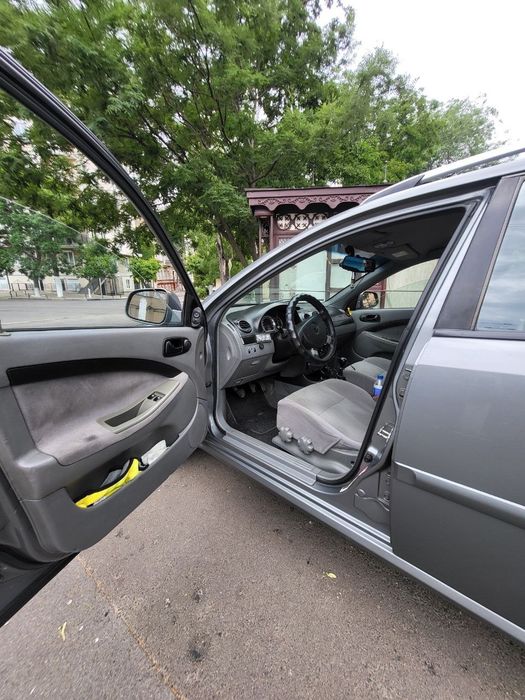 Продам Chevrolet Lacetti
