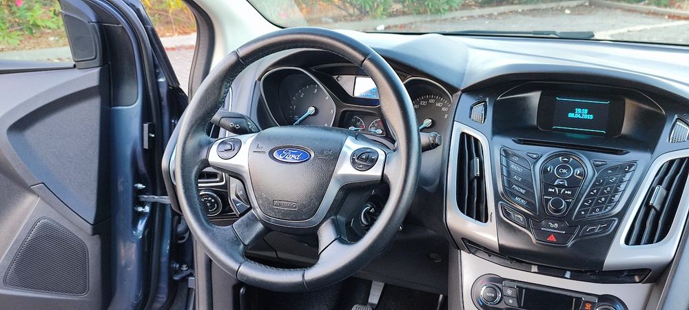 Ford Focus  1.6 Tdci 148€Mês  GARANTIA 18Meses Troco