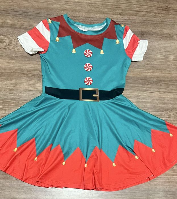 Новогодняя футболки размер L и XL. Платье и свитер