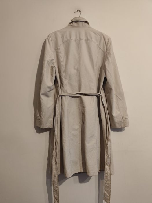 Elegancki krótki  trencz damski Getex