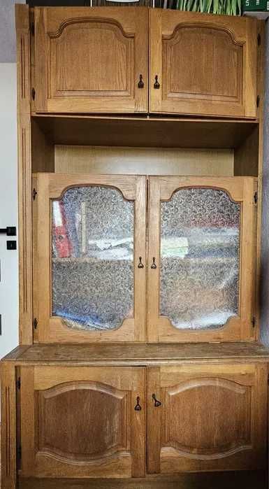 Drewniana meblościanka-antyk