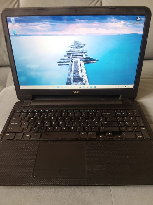 Laptop Dell inspiron 15 3521