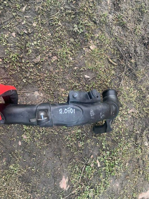 Патрубок 1.6 TDI 2.0 TDI  145 840 AB AE AA AC  AUDI SEAT SKODA VW