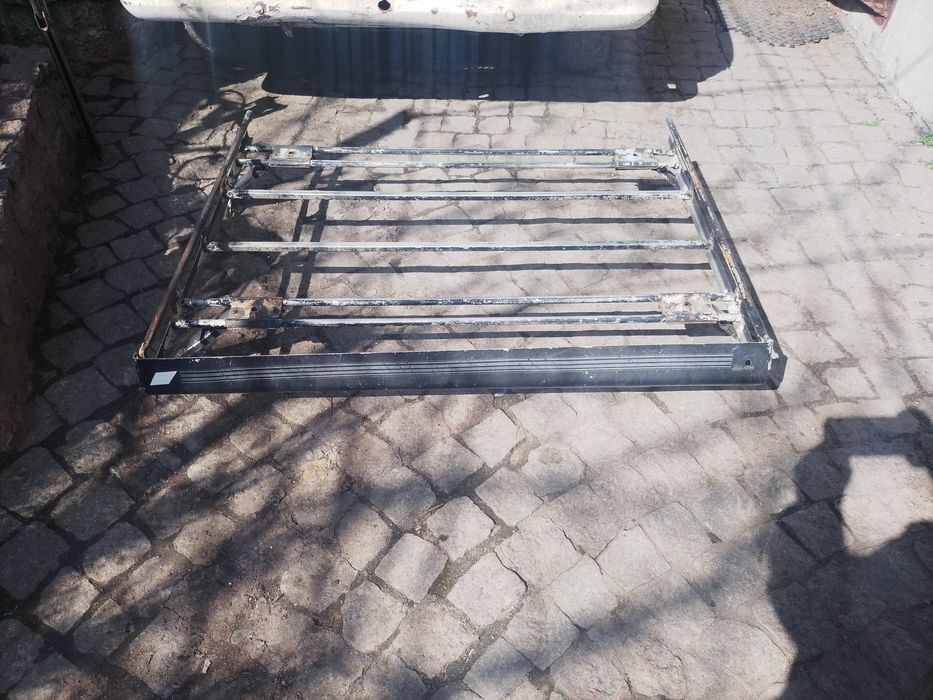 Багажник на кришу авто