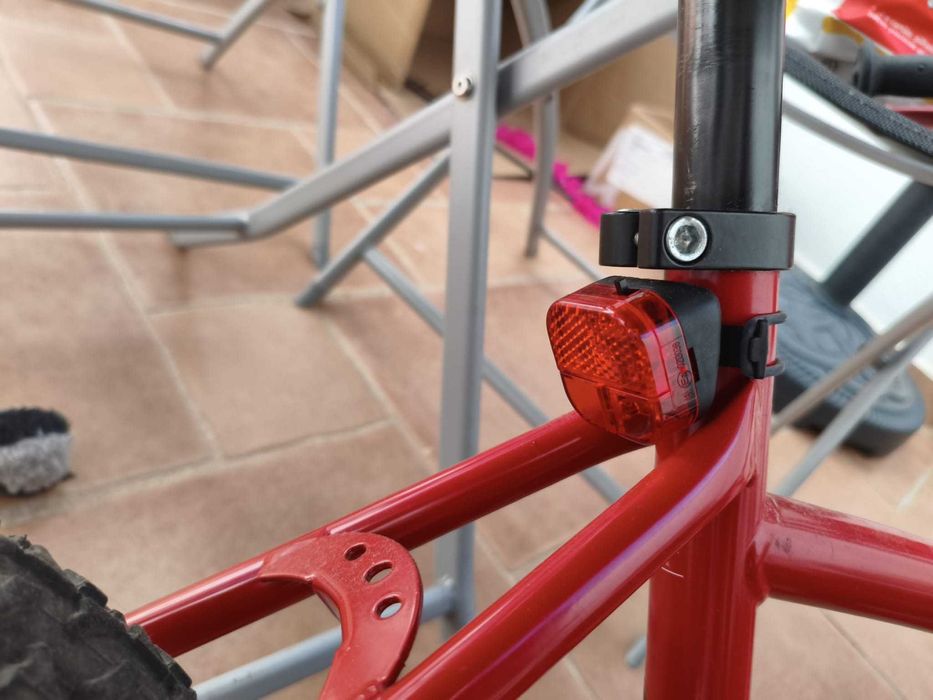 Bicicleta Criança B’TWIN 14” (com rodinhas) – Excelente estado