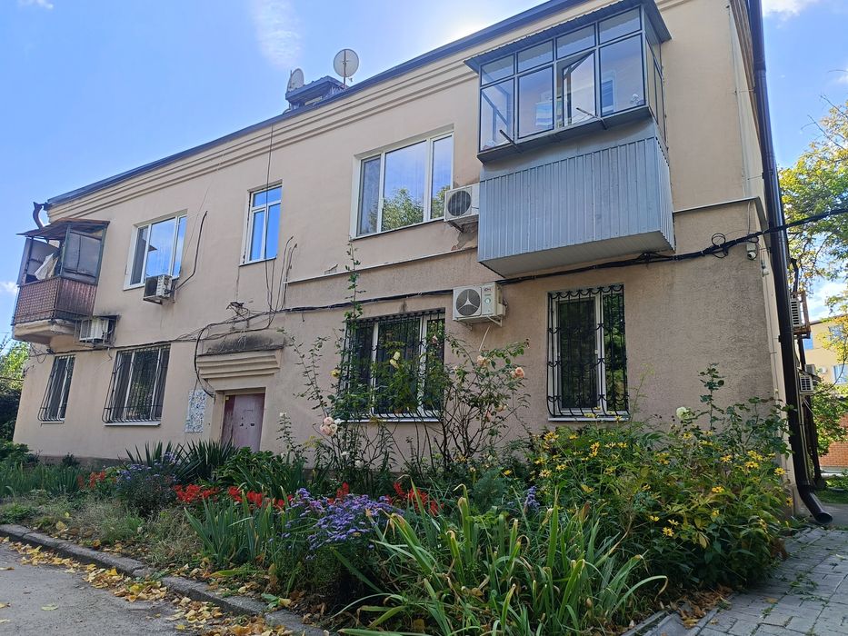 Продаж 3 кімнатної квартири на пр. Гагаріна
