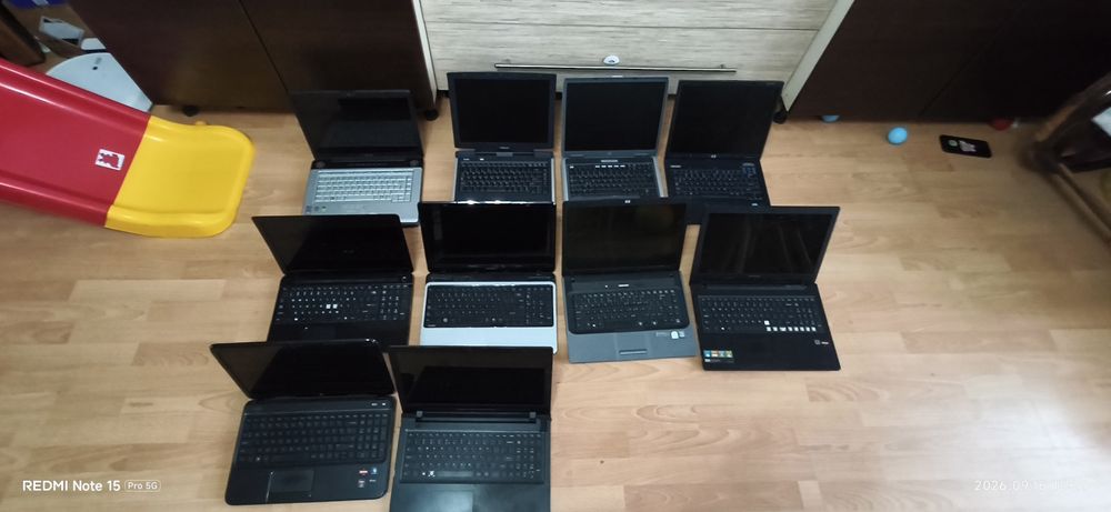 Laptopy Lenovo HP Toshiba
