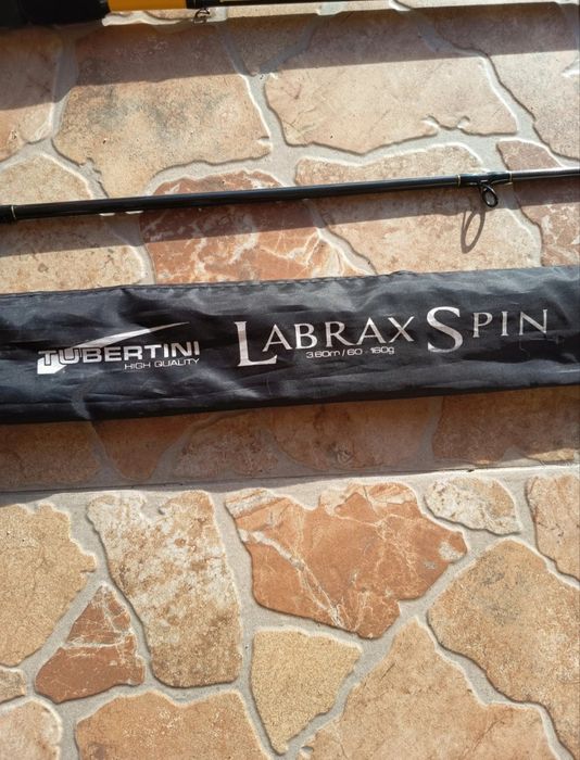 Cana de Pesca Tubertini Labrax Spin 3,60m 60–160g – Como Nova