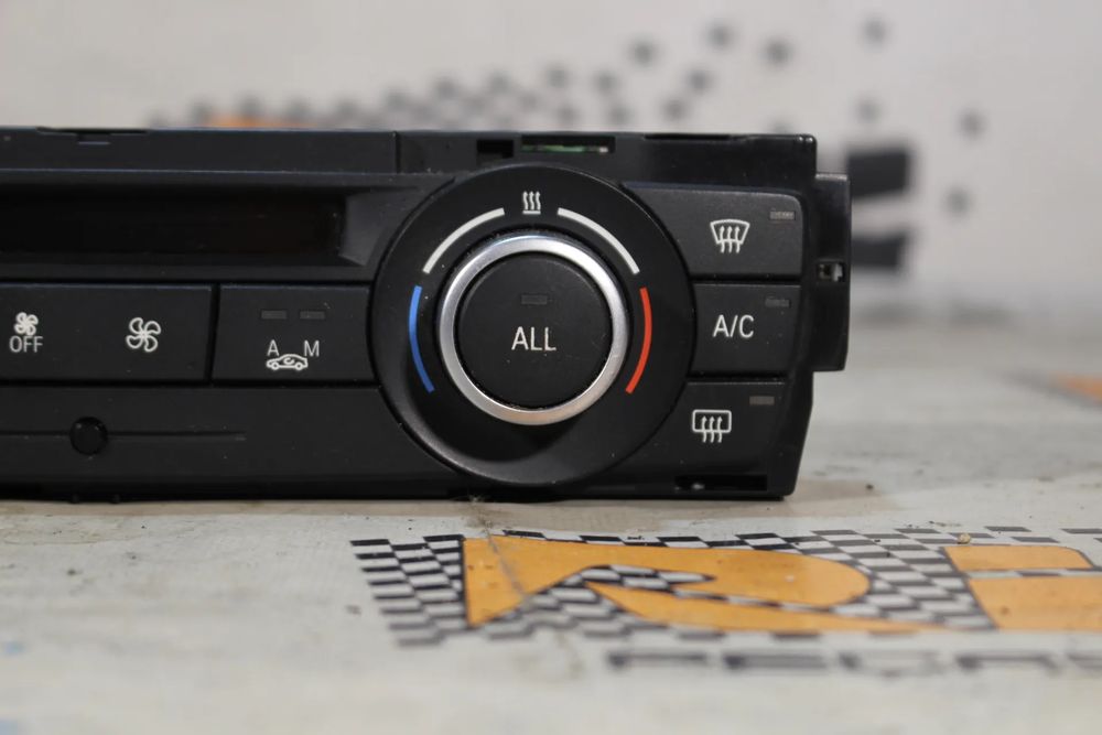 BMW 1 (E87) Heating Control Unit / Blower Motor Control Module433444588880537602