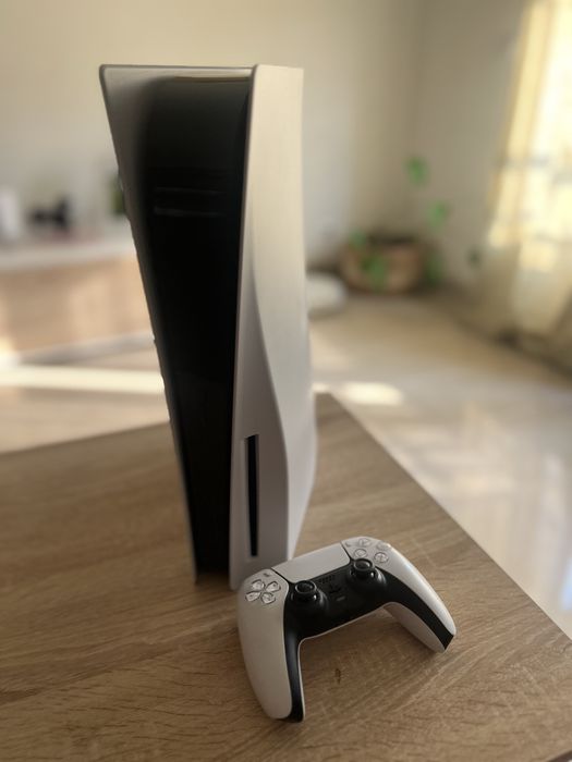 PS5 Strandard - 825Gb