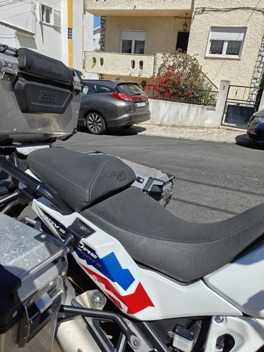 Honda Africa Twin 1100 DCT adventure sports versão aniversário ( jante 19 mais estradista)