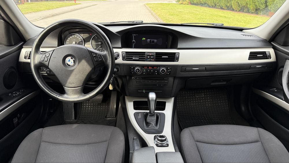 Bmw e91 LCI 2.0D 2012r Navi hak