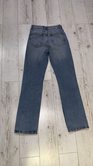 Продам блакитні джинси ZARA
