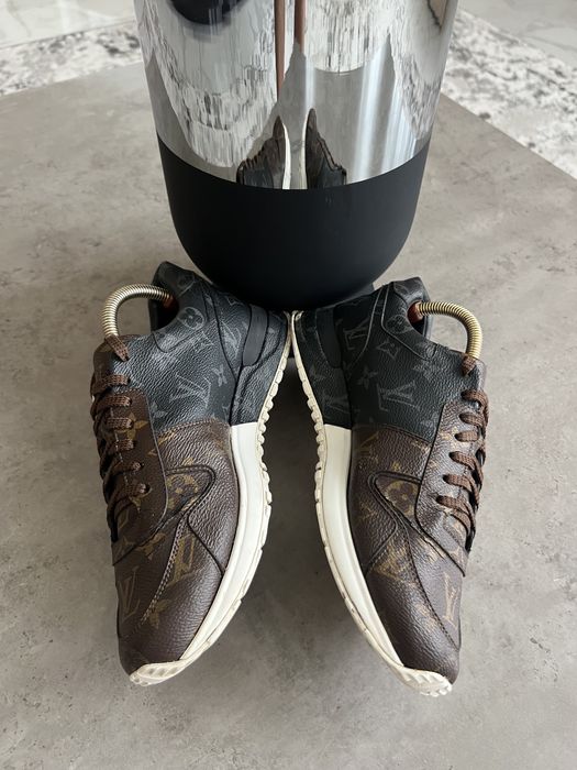 louis vuitton black white brown triple monogram run away