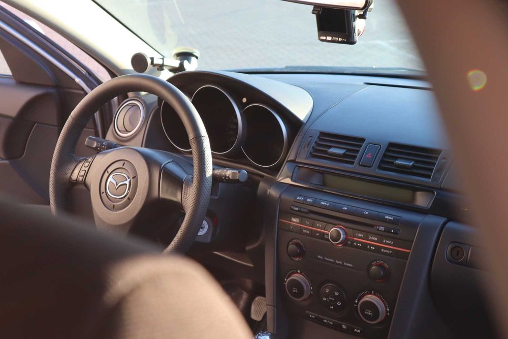 Продам Авто Mazda3 2005