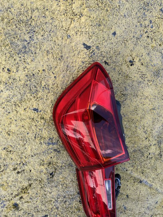 Бмв ф30 фонарі європа