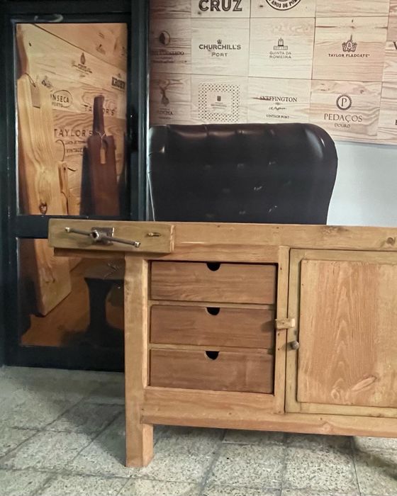 Bancadas de carpinteiro restautadas para decoração!