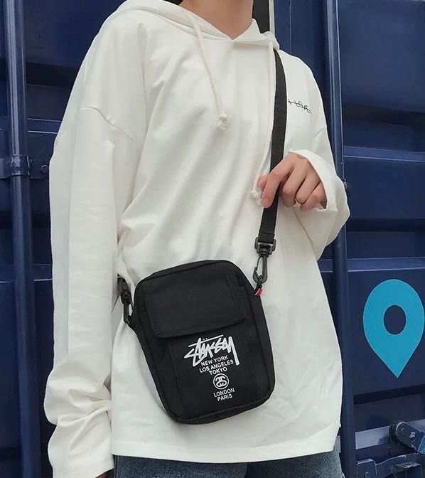 Сумка через плече месенджер Stussy