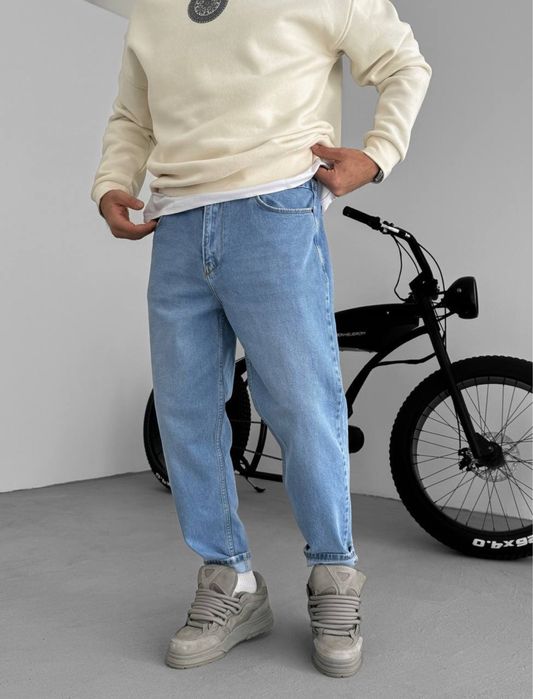 Світлі джинси мом