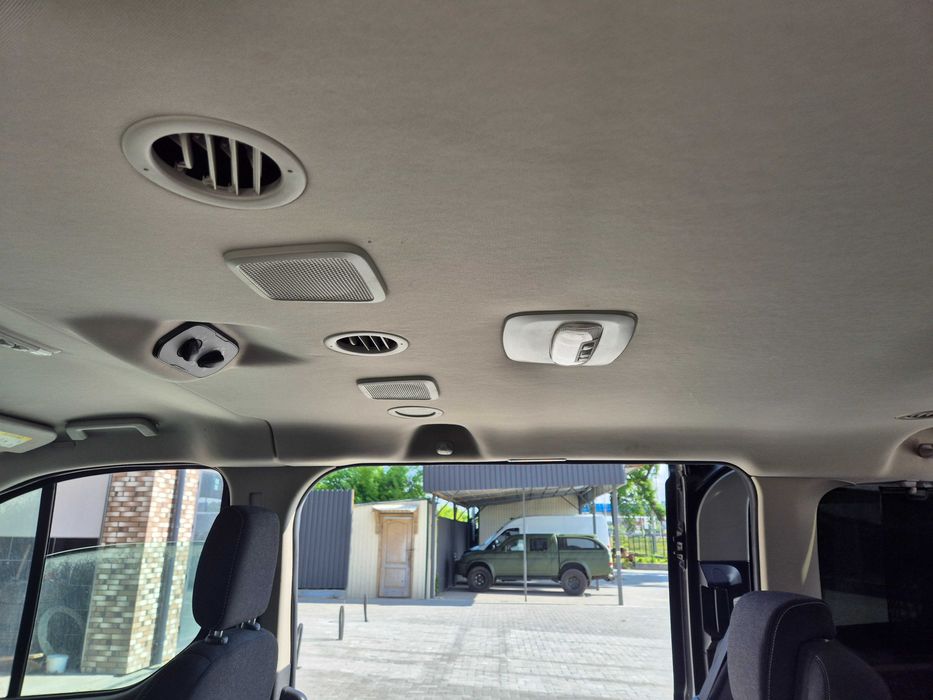 Салон на форд кустом