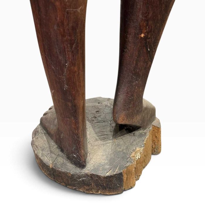 Escultura Africana em Madeira Caçador com Espingarda — 135 cm