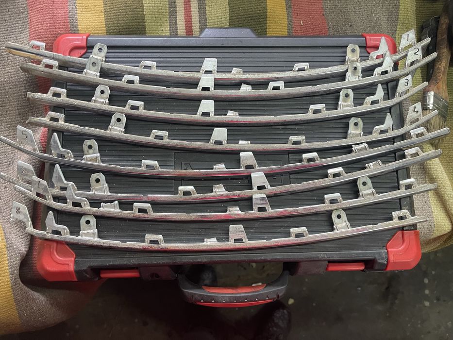 Хром в решетку vw tiguan 1 рестайл 2012-1016 молдинг накладка + емблем