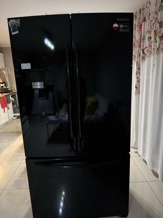 Lodówka side by side